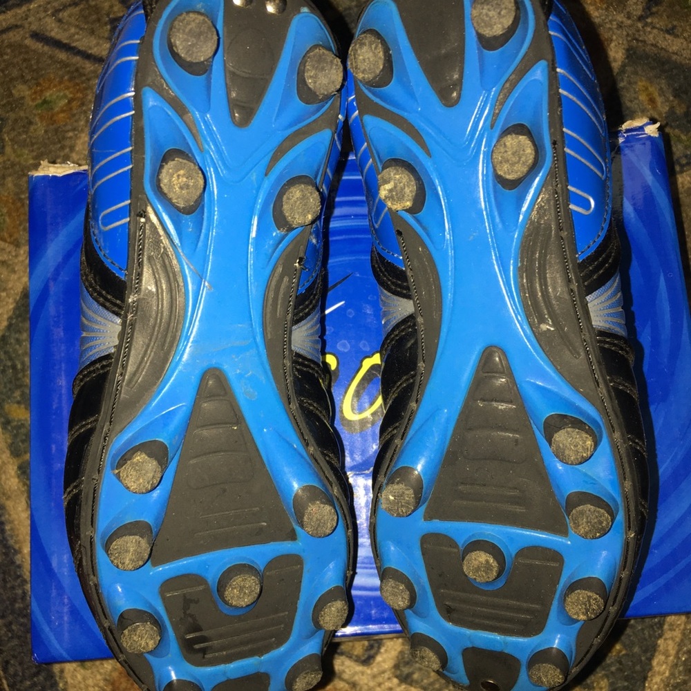 Gol little boys soccer shoes - Picture 2 of 5